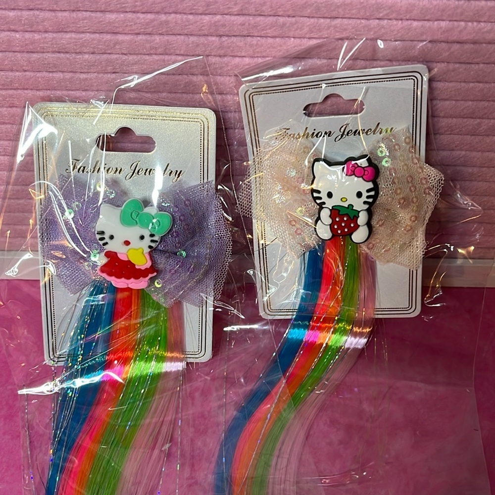 Hello Kitty 16” Hair Extensions NIP - Picture 3 of 4